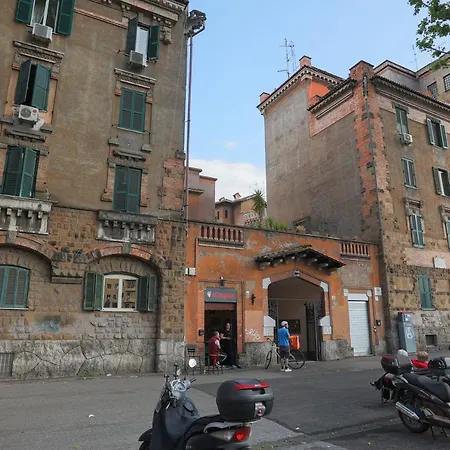 Apartment In Front Of Vatican Museums And Vatican Area - Myden In *
